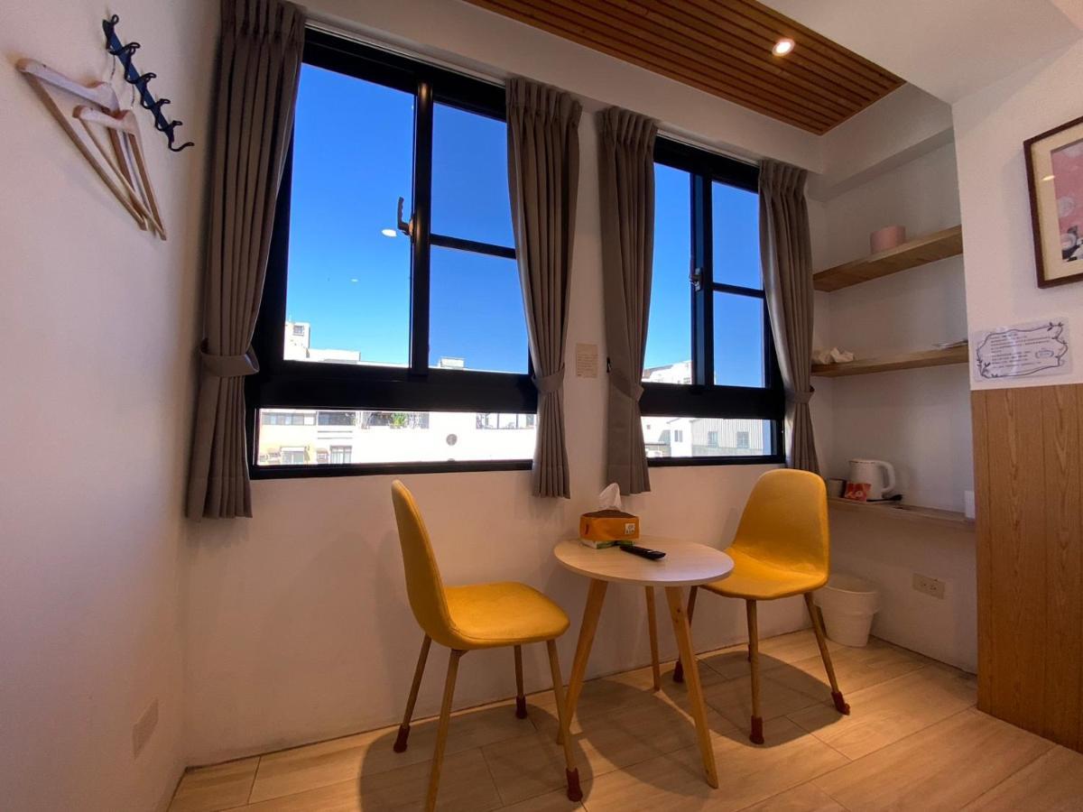 良文旅 Ryou Hotel Тайнань Екстер'єр фото