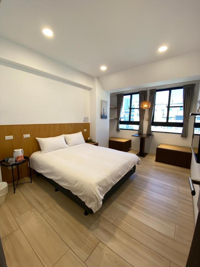 良文旅 Ryou Hotel Тайнань Екстер'єр фото
