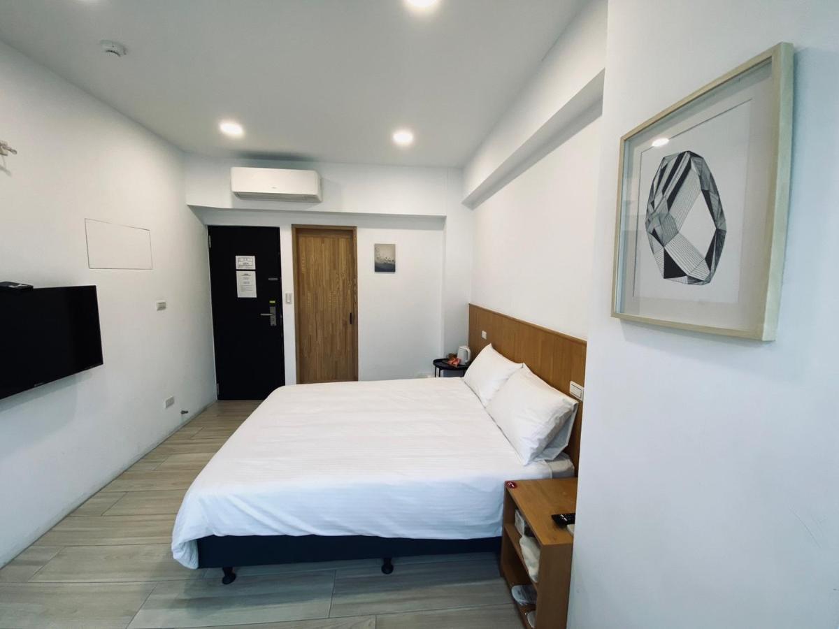 良文旅 Ryou Hotel Тайнань Екстер'єр фото