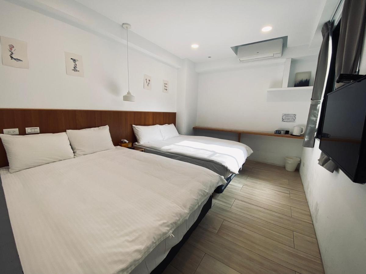 良文旅 Ryou Hotel Тайнань Екстер'єр фото